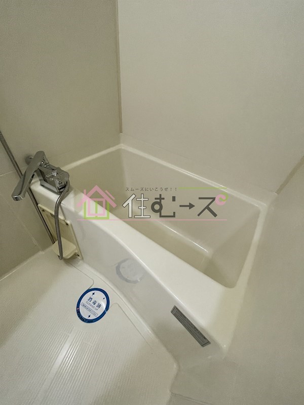 レジデア西本町　 風呂画像