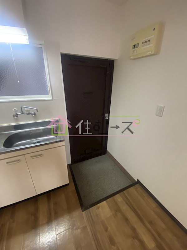 ユニークハイツ 玄関