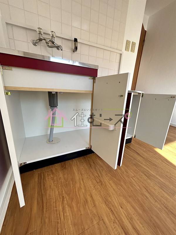 大宝　谷六ロイヤルハイツ その他3