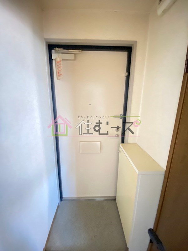 SKハイツ住之江 玄関