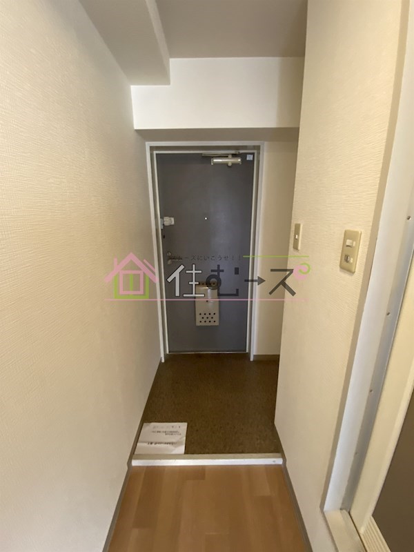 朝日プラザアドバンス淡路 玄関
