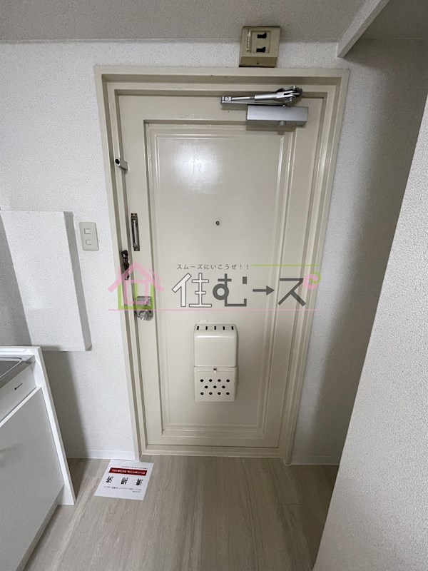 ラパンジール天王寺 玄関