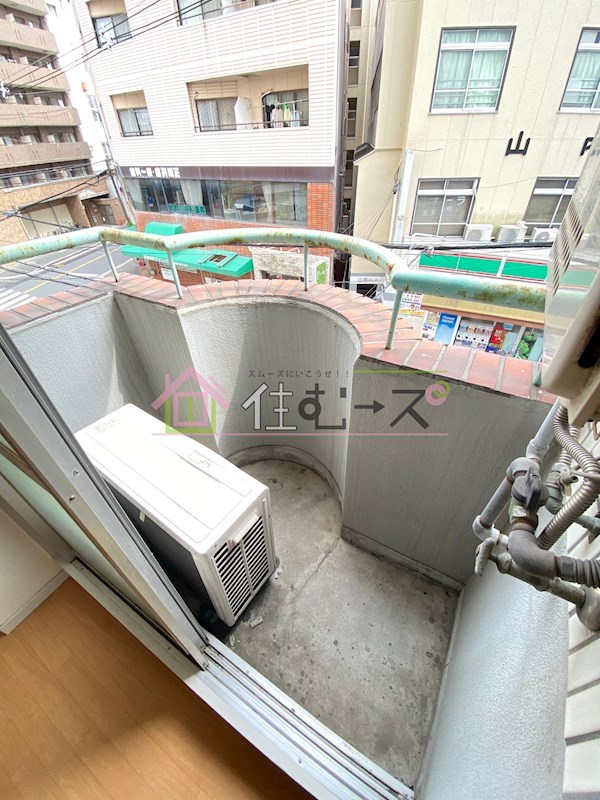 青山ハイツ淡路 ベランダ