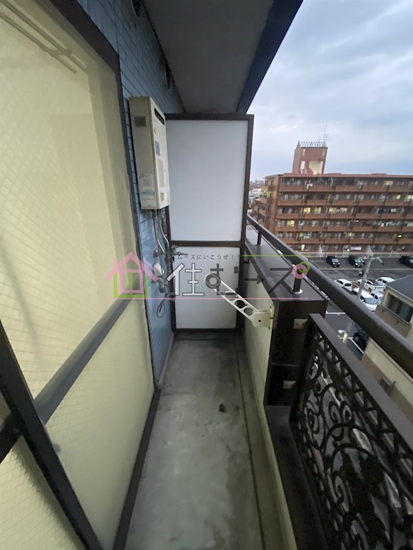 ロイヤル巽 ベランダ