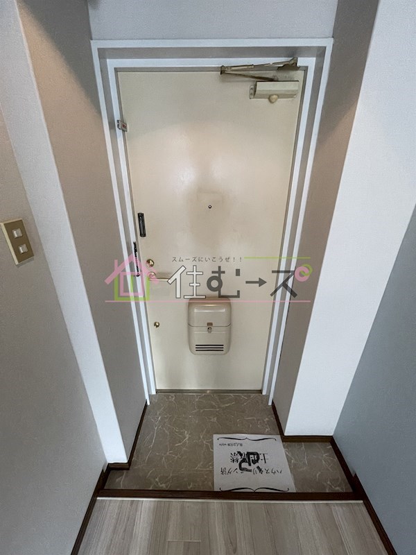 ピエ・タ・テール大宮 玄関