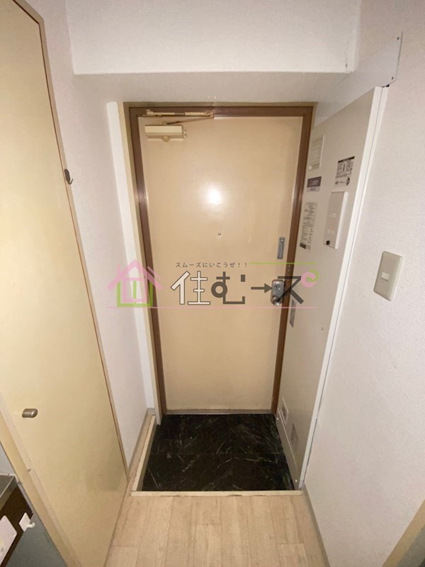 カーサ洋幸 玄関