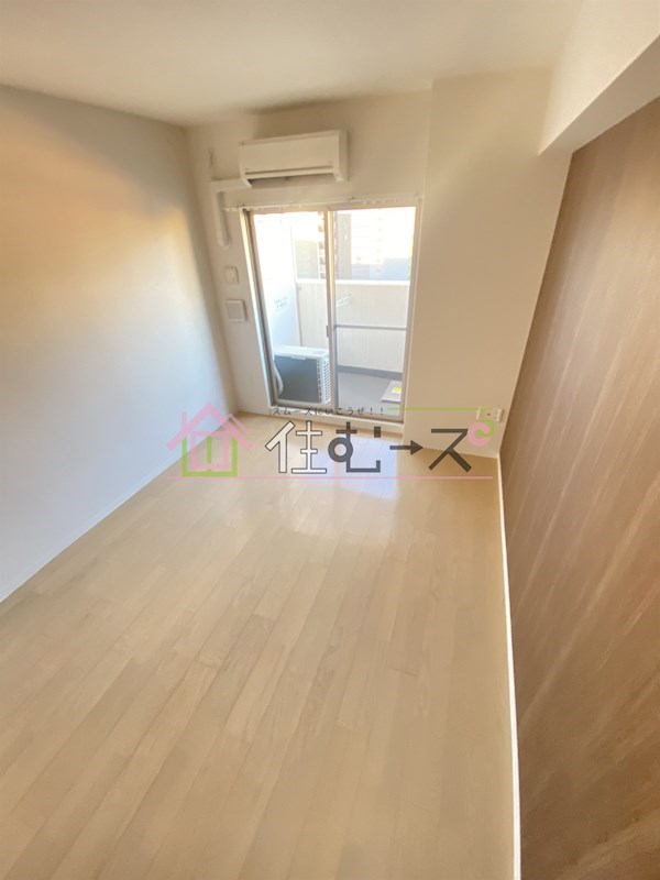 ラシュレエグゼ難波南 ベッドルーム