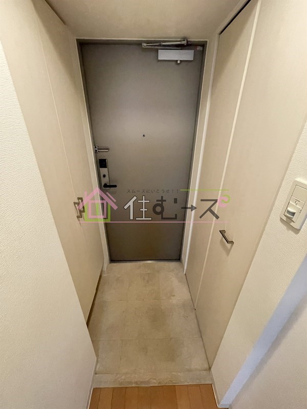 エスリード阿波座サウスプレイス 玄関