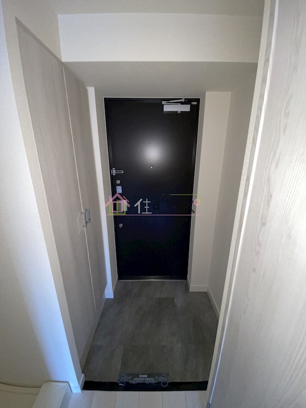 プレサンス四天王寺前夕陽ヶ丘アクティ 玄関