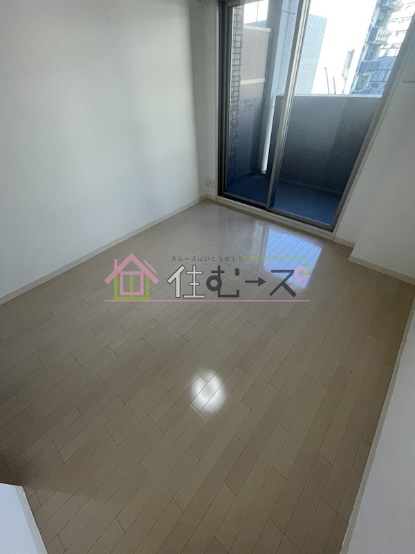 クリスタルブライト谷町 ベッドルーム