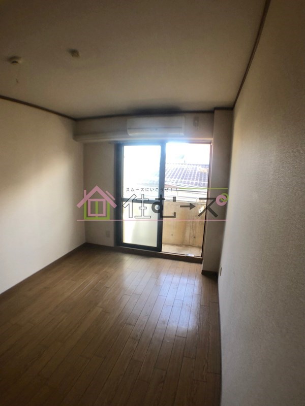 メゾンイストワール ベッドルーム