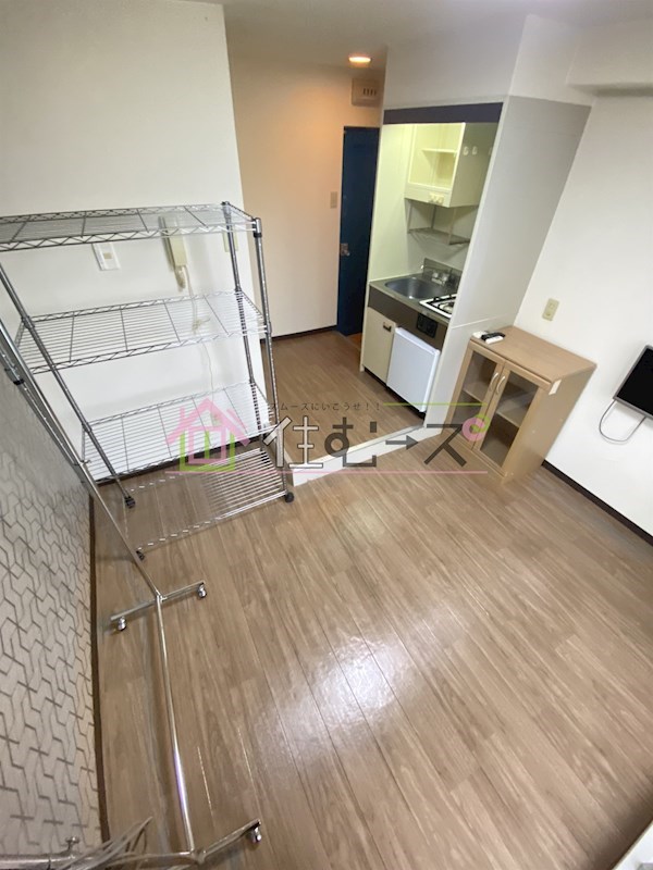 スタンドアップ上新庄 リビング