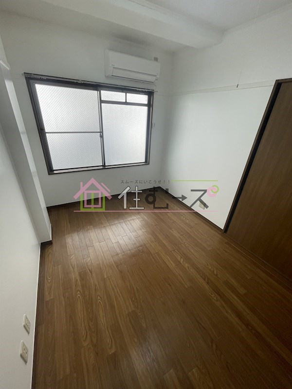 エレガンス5 ベッドルーム