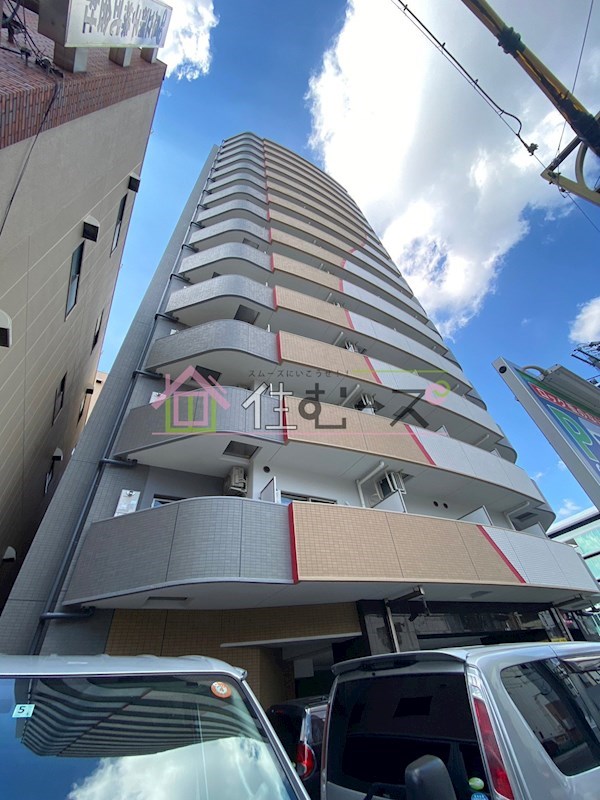 セレニテ難波プリエ 外観