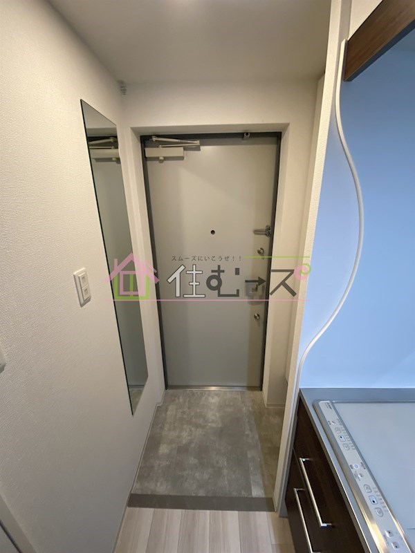 セレニテ難波プリエ 玄関