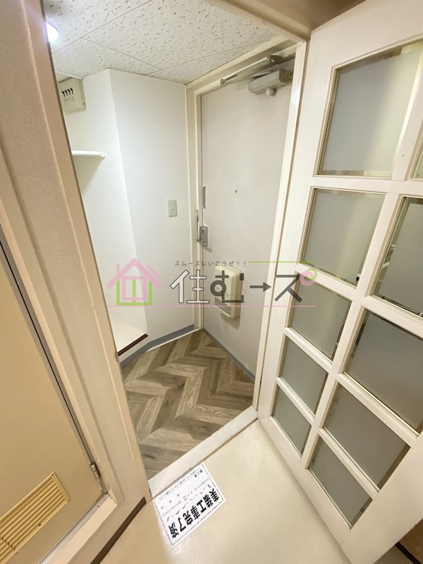 レック難波ビル 玄関