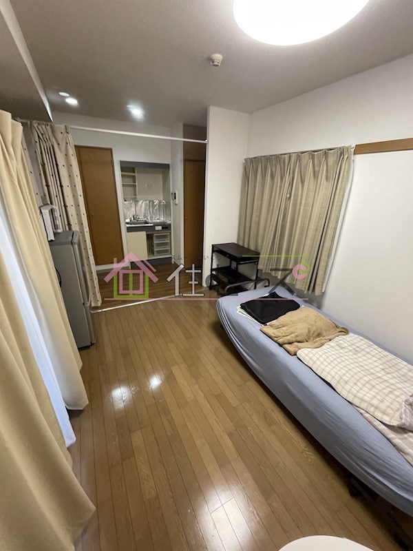 センエイ谷四 リビング