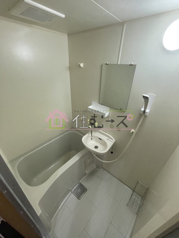 センエイ谷四 風呂画像