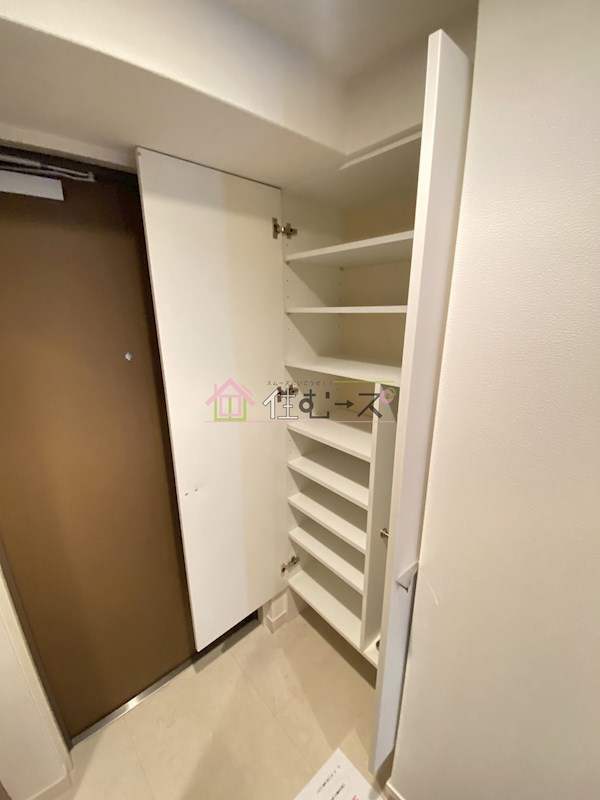 エイペックス南堀江 玄関