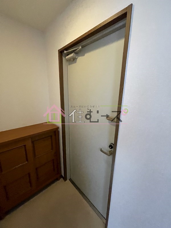 谷4プラザ 玄関