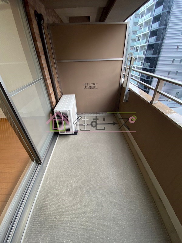 エステムコート大阪城北　天満の杜 ベランダ