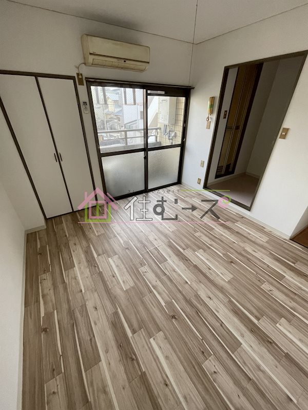 スクエアレジデンス豊里 ベッドルーム