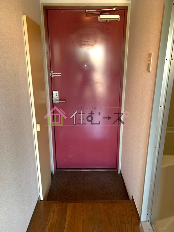 ドエル野中 玄関