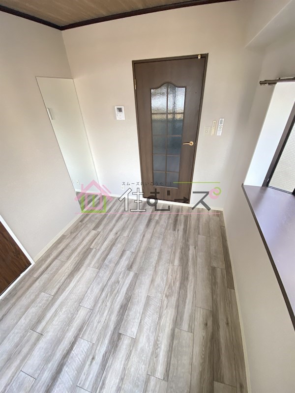 クオーレ十三東 リビング