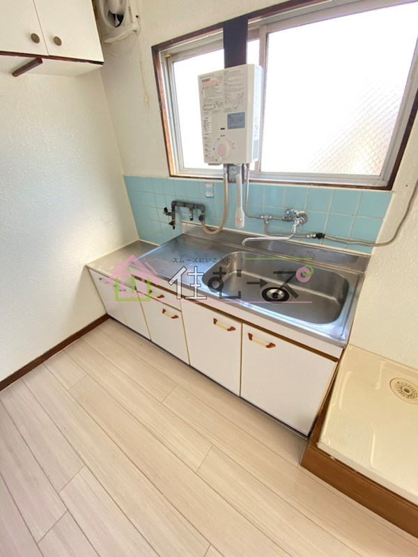 RIZEONE天神ノ森レジデンス キッチン