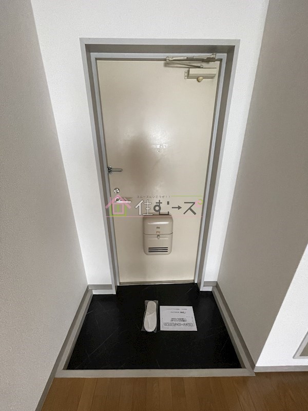 コスタジオ 玄関