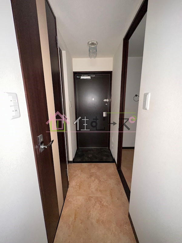 グランシス難波西 玄関