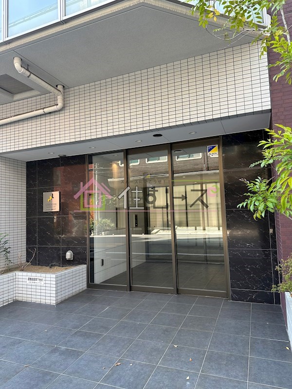 クレビオス難波EAST エントランス