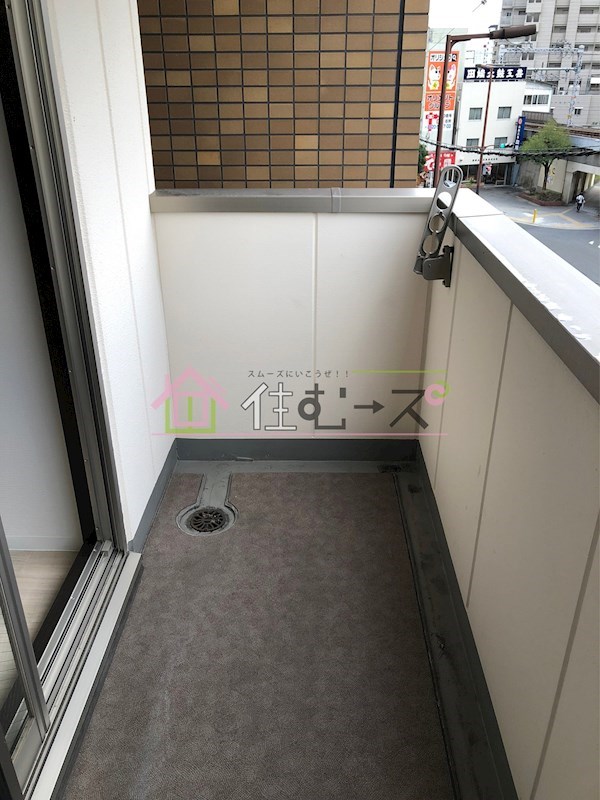 ELLE難波WEST ベランダ
