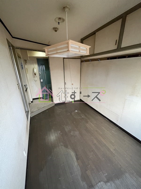 ディノ玉出 リビング