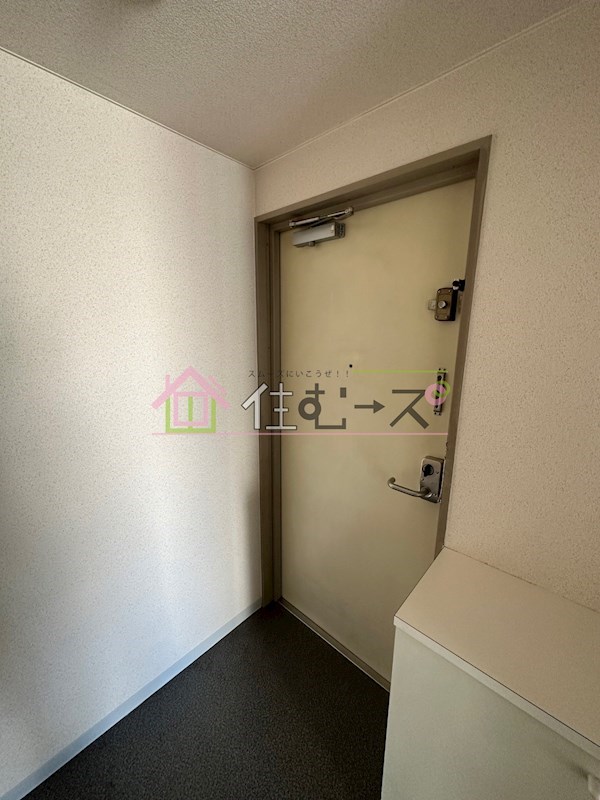 大国町池田マンション  玄関