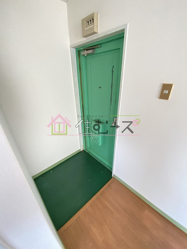 宝マンション 玄関