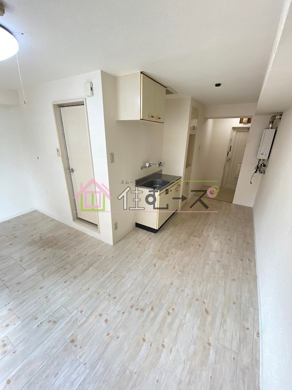 ラパンジール松屋町 リビング