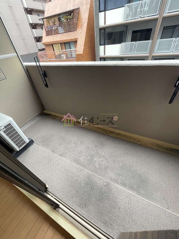ラナップスクエア上本町  ベランダ