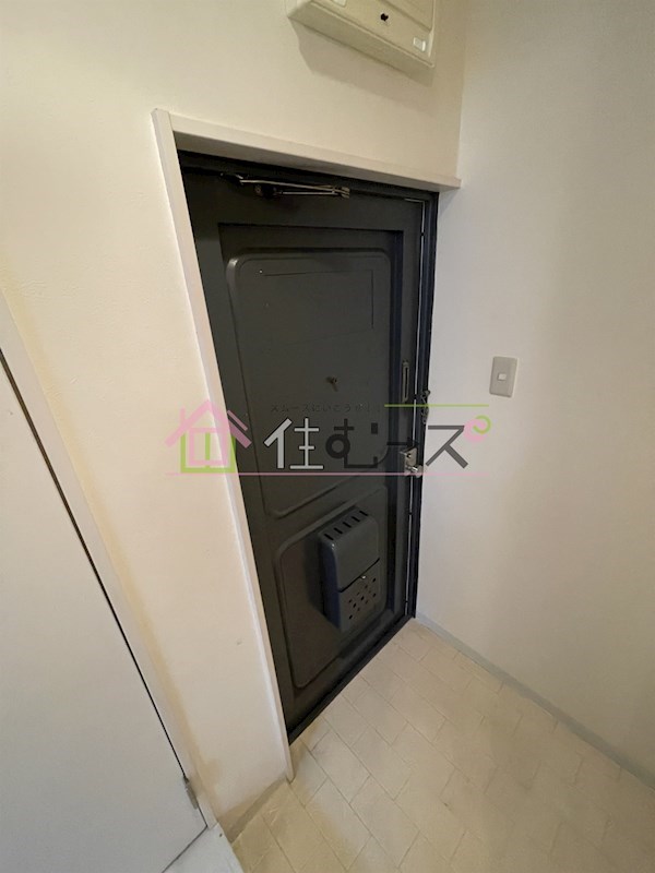 桃栄マンション 玄関