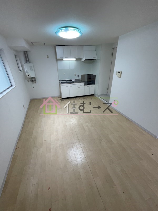 桃栄マンション リビング