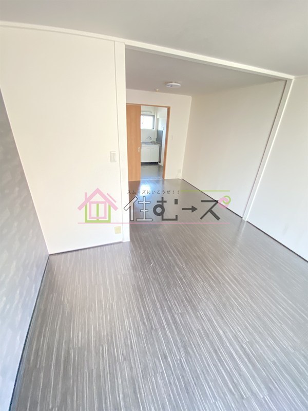 山﨑マンション長柄西 リビング