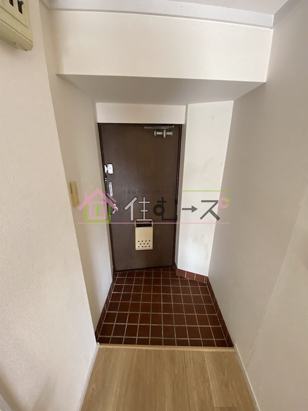 新大阪第一ダイヤモンドマンション 玄関