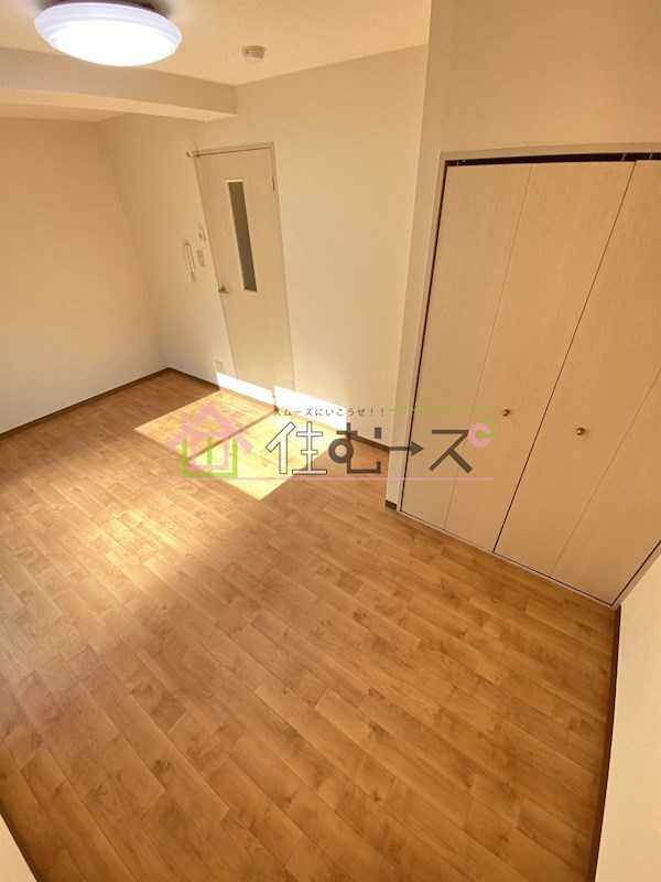 フレックス新大阪Ⅱ リビング