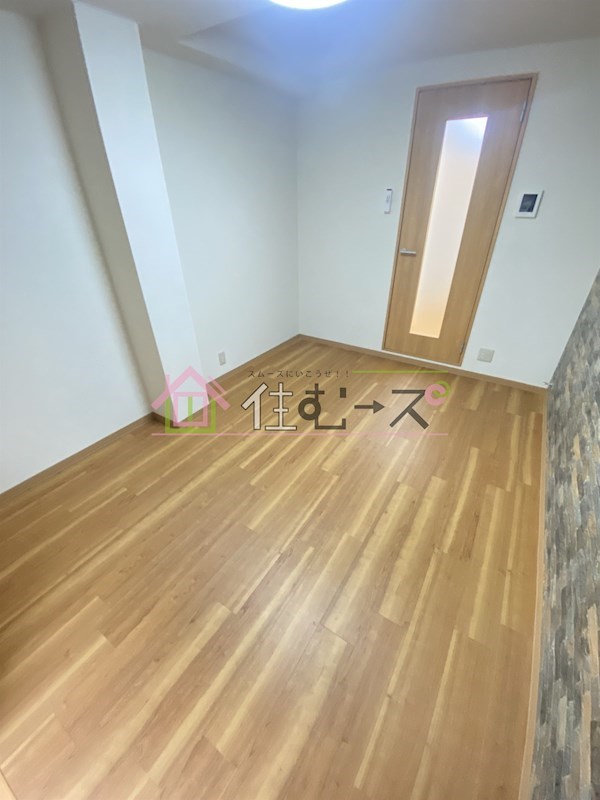 ビルシャナ鶴見 リビング