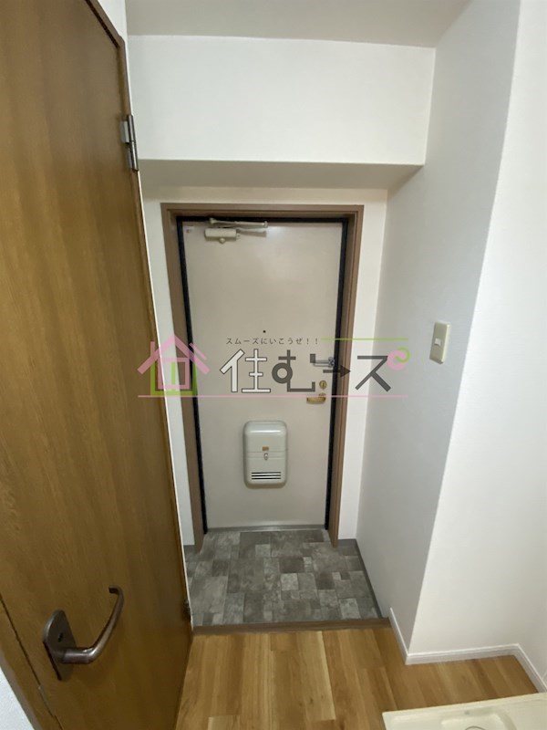 ア・ヴォートル・サンテ 玄関