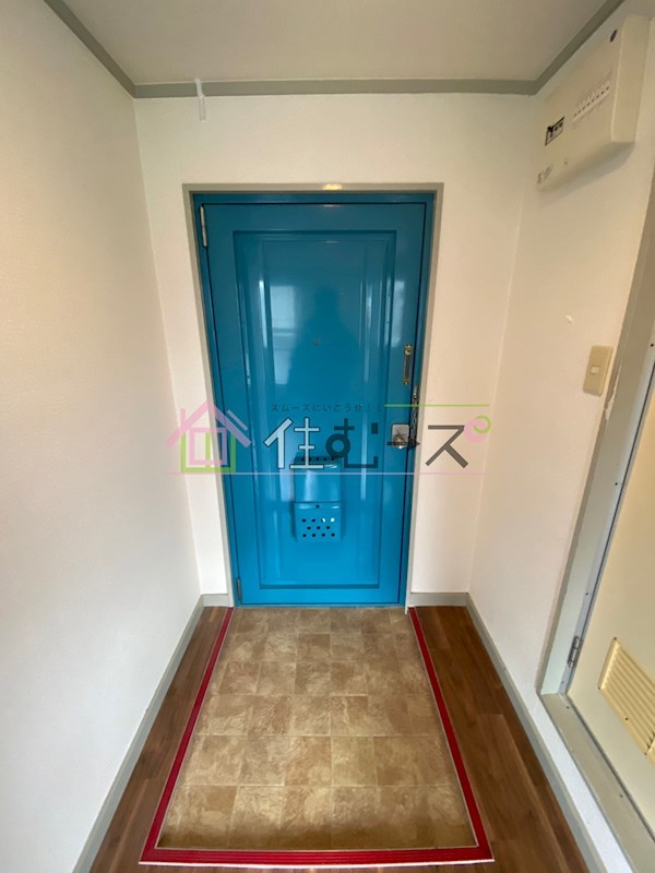 シャンテ諏訪 玄関