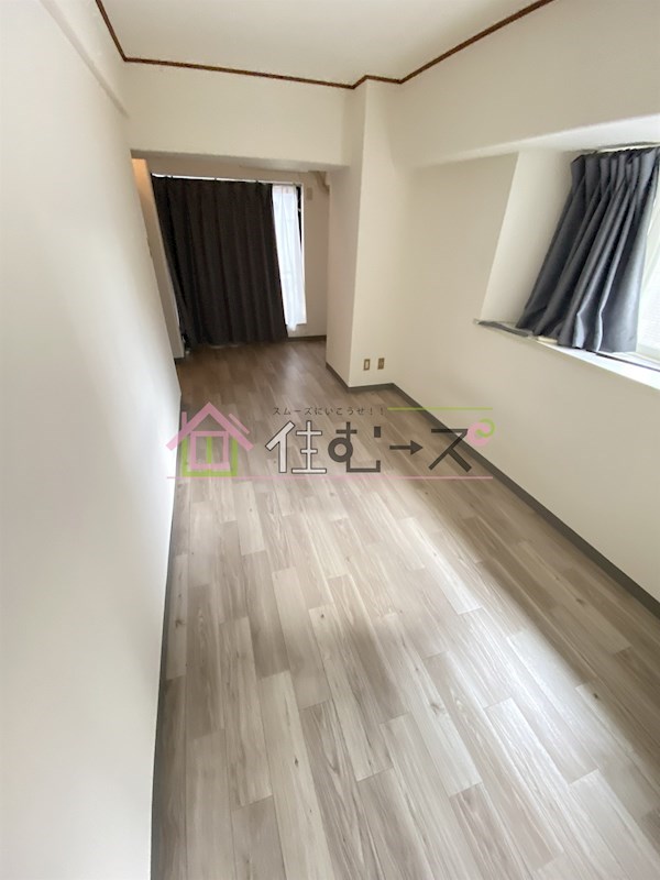 ノバカネイチ本町御堂 リビング