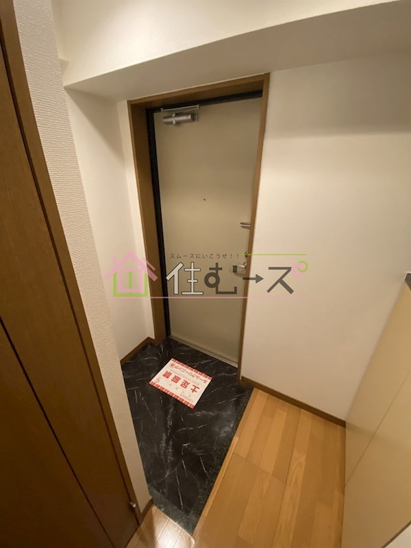 エイペックス松屋町ヴァンデュール 玄関