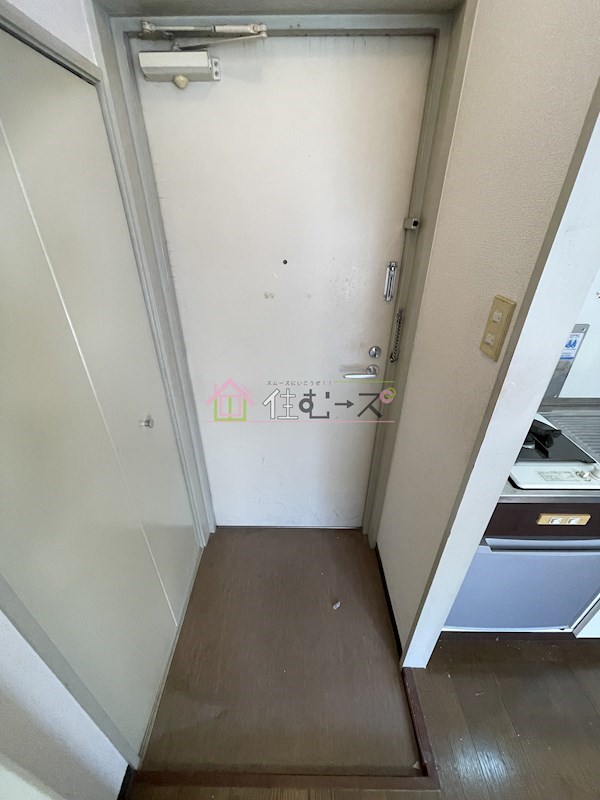 ニッソー新大阪ビル 玄関