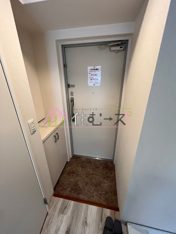 リップルナンバイースト 玄関